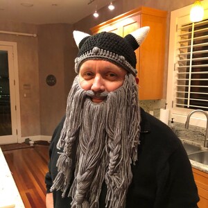 JM Adulto barba vikingo sombrero de punto bárbaro cuerno ganchillo