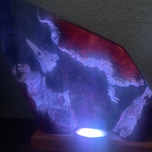 Astronaut & Spaceship - Epoxy Resin Lamp – Artistic Visions
