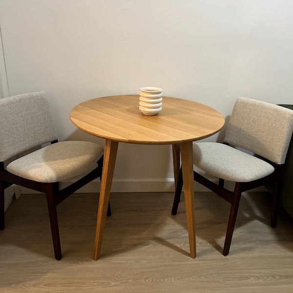 Round Wooden Kitchen Table, White Oak Small Accent Table, Mid Century Solid Wood a Large Circle ...