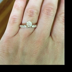 Hanna Curlette added a photo of their purchase