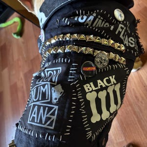 Ilya Gershov added a photo of their purchase