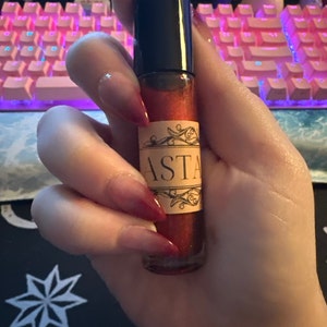 Kira added a photo of their purchase