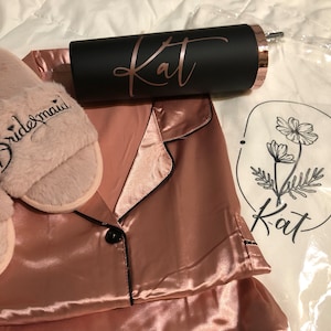 Vanessa added a photo of their purchase