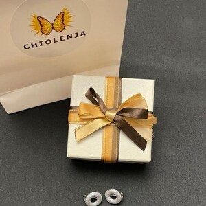 Chelsea added a photo of their purchase