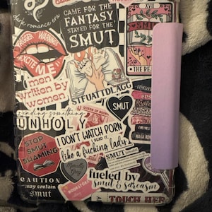 Ashlee added a photo of their purchase