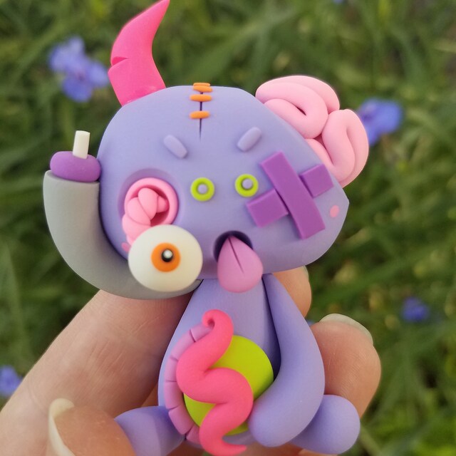 Random ZOMBIE Littlelazies | 1 Miniature Monster Polymer