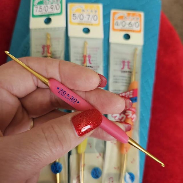 Hamanaka Raku Raku Soft Handle Crochet Hook (double End Grip) H250