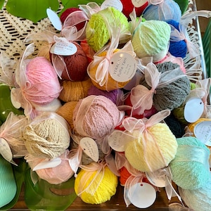 Ilianna added a photo of their purchase