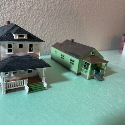 N Scale (1:160) Sears Rodessa Kit Home - 1920s Style House For Model Train Layouts
