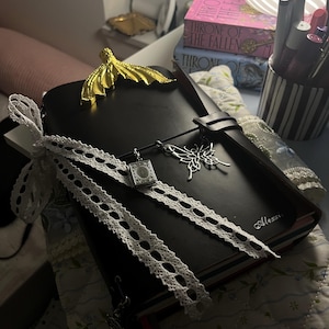 Alexxis added a photo of their purchase