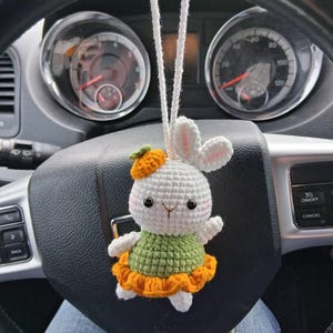 Set 6 Segnaposto Pasquali in Carta a Forma di Coniglietto con Pom Pom - Idea Decorazione Tavola