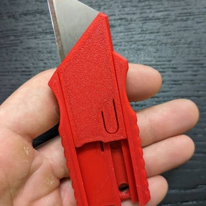 Ricardo added a photo of their purchase