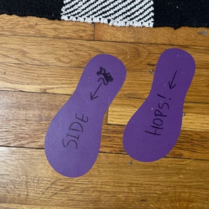 30 Dischi Adesivi Per Tappeti In Nylon – Pennarelli Per Pavimenti, Riutilizzabili, Diametro 10 Cm, 6 Colori Vivaci, Per Aule, Giochi Per Bambini, Attività Sportive, Con Sacchetto - 2