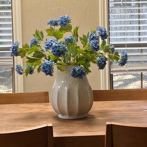 caitlin added a photo of their purchase