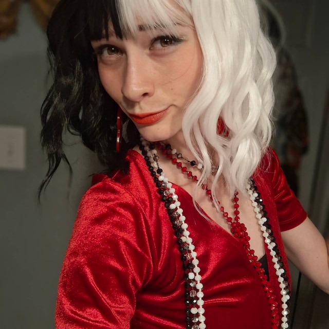 Cruella Deville Wig, Black and White Two Tone, Halloween 