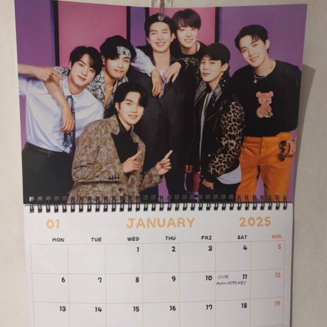 BTS歴代wallカレンダー BTS歴代wallカレンダー BTS OFFICIAL | 2025 12 x 24 Inch