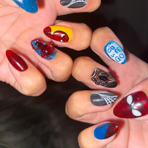 スパイダーヒーローコミックプレスオンネイル、スパイダーマンネイル
