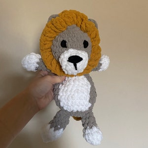 Taylor added a photo of their purchase