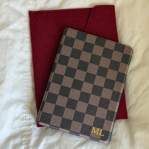 Makenzie added a photo of their purchase