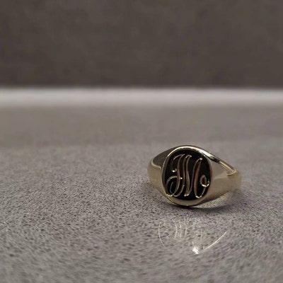 9ct Solid Gold Oval Signet Rings. Bespoke, Monogramme Engraving Solid ...