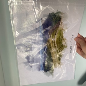 Amelie added a photo of their purchase