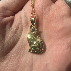Samantha added a photo of their purchase