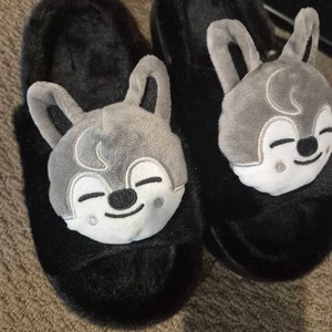 Stray Kids サンダル スリッパ SLIPPERS MANIAC 未使用 Stray Kids サンダル スリッパ SLIPPERS MANIAC 未使用 - メルカリ