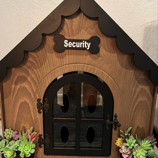 Cute Pet House