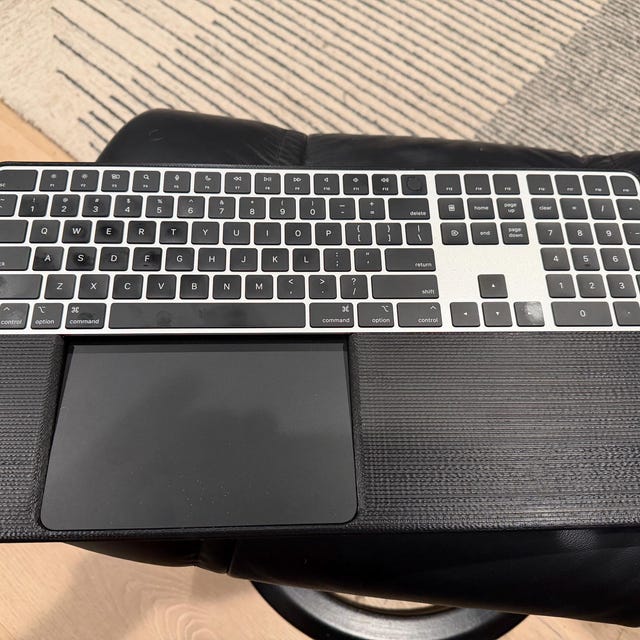 2021/2024年モデルのApple Magic Keyboardとトラックパッド用Magic