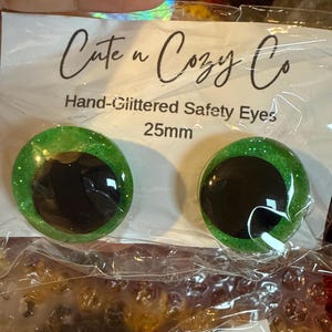 Ricardo added a photo of their purchase