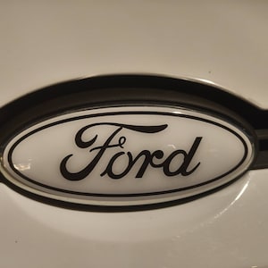 Set of 3  Gel coated Ford logo gel coated emblem overlays Fiesta / Focus  White/Black