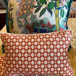 Pillow Welt Upgrade: Contrasting Piping, Flange, or Turkish