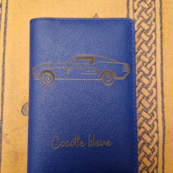 Porte Passeport Personnalisé Femme - Design Cartoon Version Carte - Cadeau Plus Protege Passeport Personnalisé