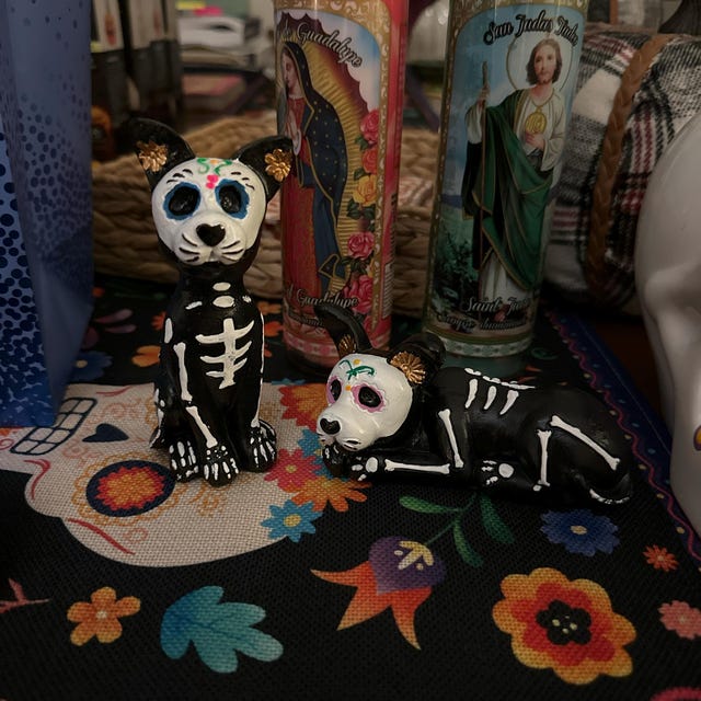 "Love Never Dies" Skeleton And Dog Skull Figurine Statue - Halloween Decor, Gothic