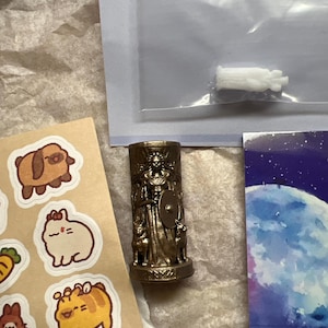 Chloe added a photo of their purchase