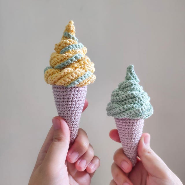 y*i様 3段アイスくんのあみぐるみ アイスクリームベアの編み方🧸】くま/アイスクリーム/かぎ針