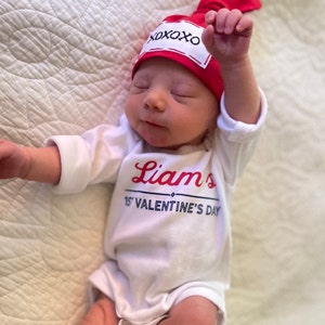 Tenue Nouveau-né Valentine Avec Bonnet Gap - Carter's Occasion Très Bon état
