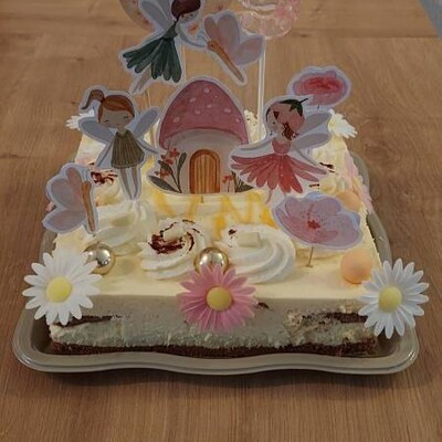 „Zwei“ Kuchendekoration – Goldene Zahl 2 Mit Osterhasen-Design | Deko Für 2. Geburtstag, Jubiläum Oder Ostern