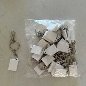 Itzel added a photo of their purchase
