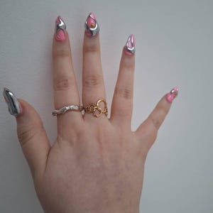 Anna added a photo of their purchase