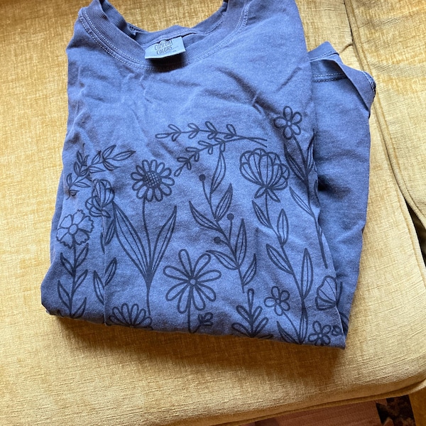Sweat-Wicking The Essential Travel Tee main image 0