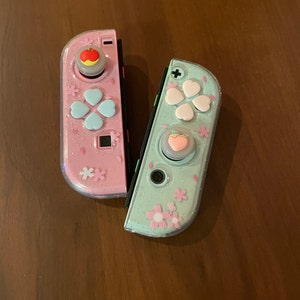 Vicktoria added a photo of their purchase