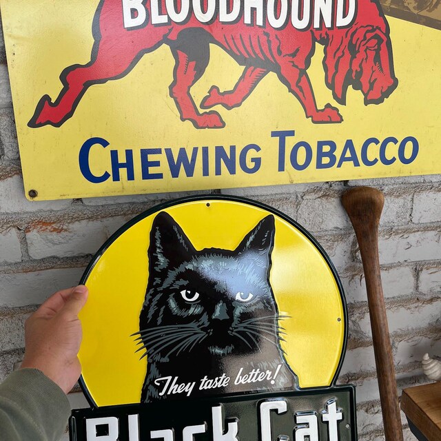 Vintage Style Metal Sign BLOODHOUND Chewing Tobacco 30 X 20