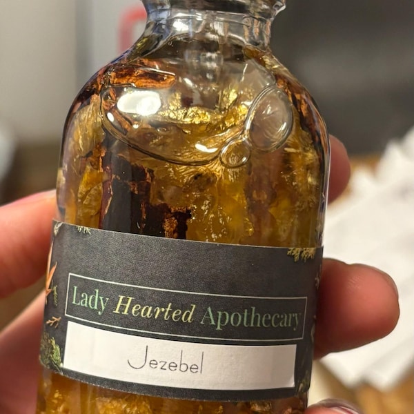 Jezebel / Sugar Daddy Ritual Oil / Kept Lady / Root Oil / Intention Oil ...