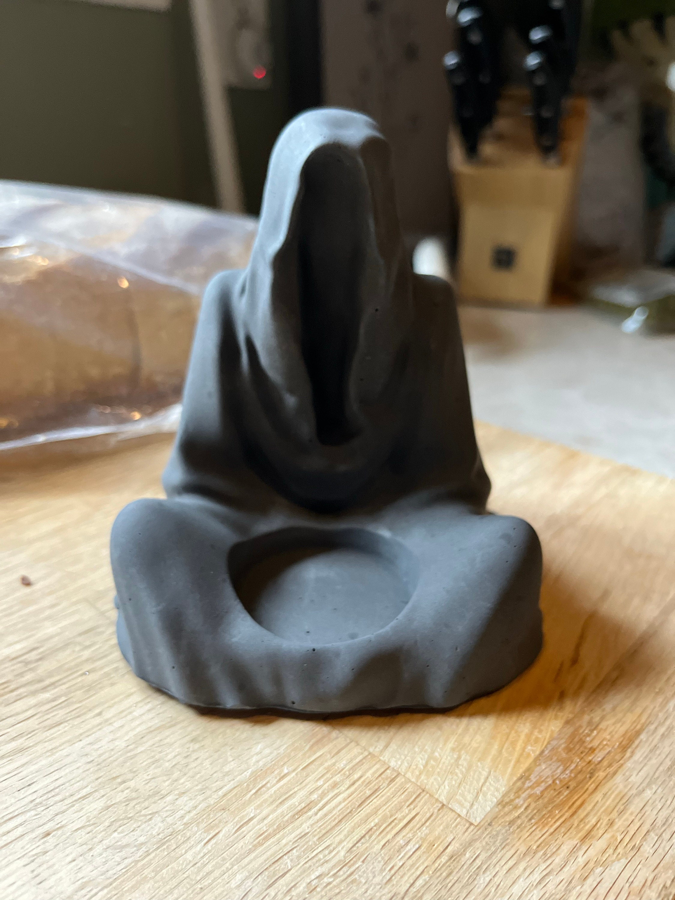 Jesmonite Ghost Candle Holder-Halloween Ghost Decorations for Fall-Spooky Ghost Candlestick Holder-Gothic Home Decor