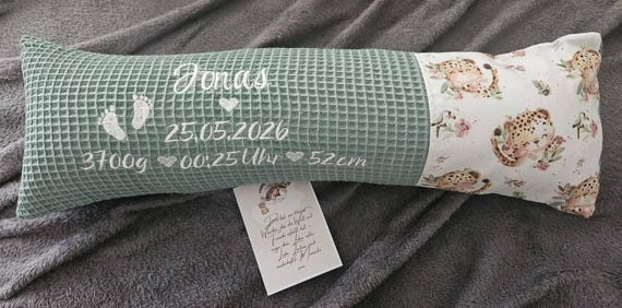 Kundenfoto eines Geburtskissens (Etsy-Bewertung)