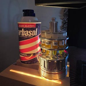ジュラシック・パーク バーバソル クライオ缶（缶付き）金属製！3D