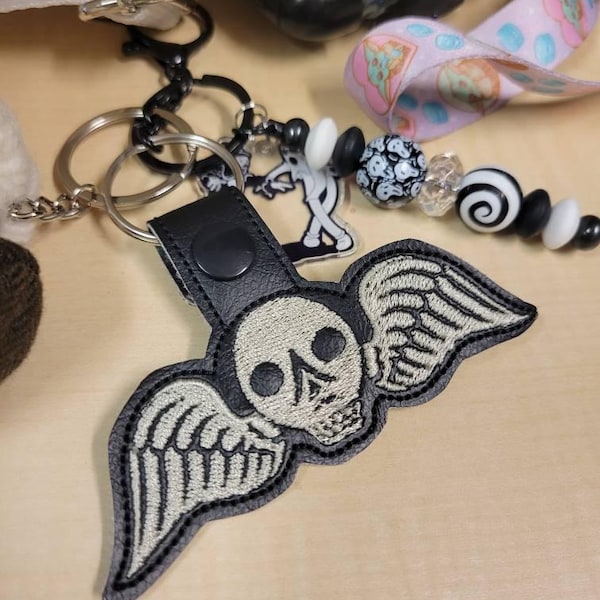 Deaths Head Tombstone Embroidered Vinyl Keychain - Etsy