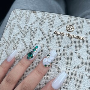 Swarovski crystals 2024 for nails michaels