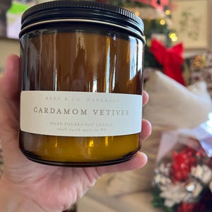 VETIVER AND CARDAMOM AMBER JAR CANDLE VETIVER AND CARDAMOM AMBER JAR CANDLE